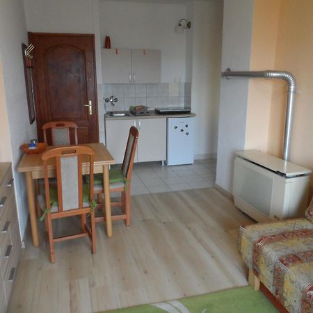 Apartman Berki Heviz Luaran gambar