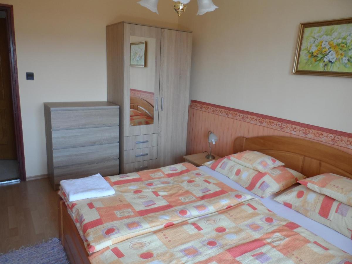 Apartman Berki Heviz Luaran gambar