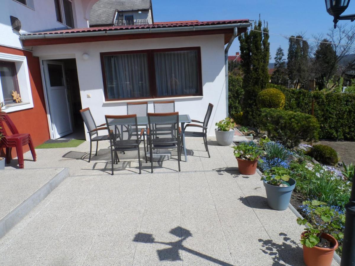Apartman Berki Heviz Luaran gambar